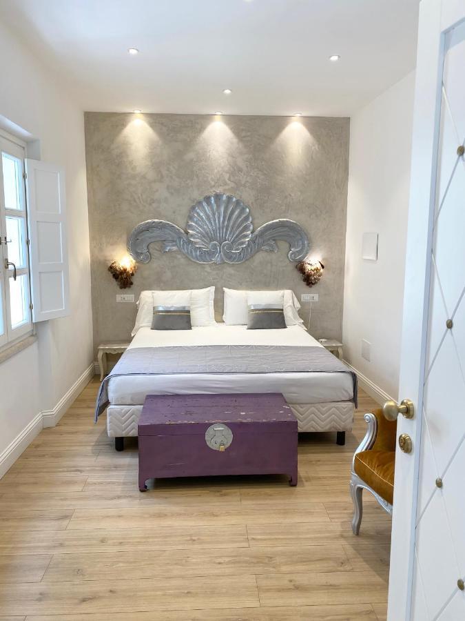 In Centro Unique Rooms Olbia Exterior photo