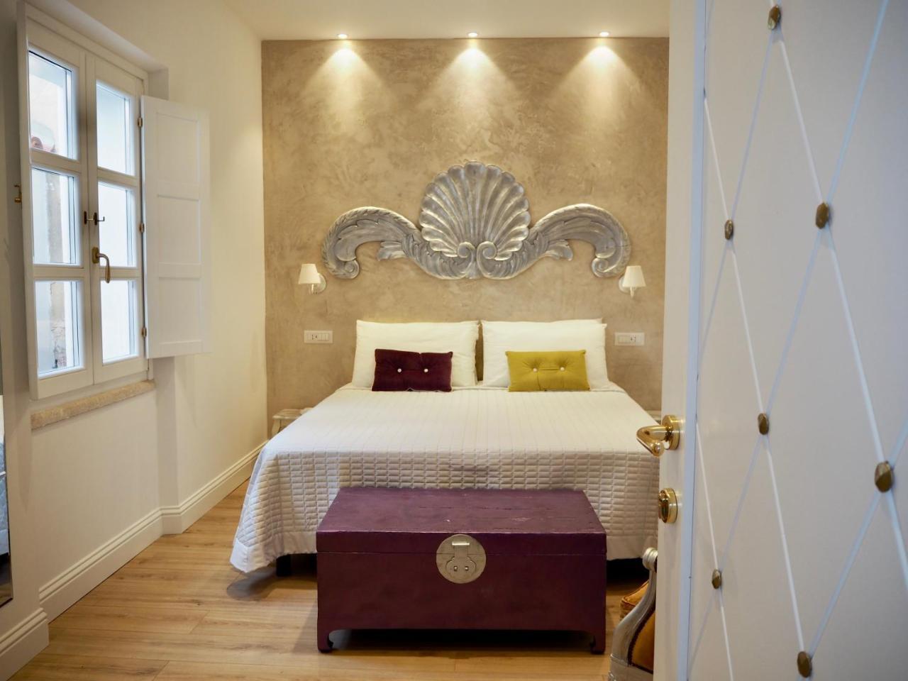 In Centro Unique Rooms Olbia Exterior photo